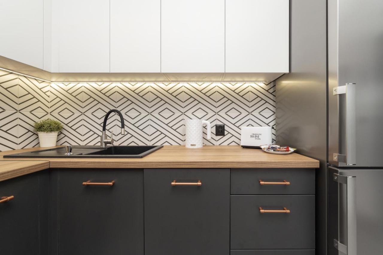 Apartament Zielinskiego Centrum Wroclaw By Noclegi Renters Luaran gambar