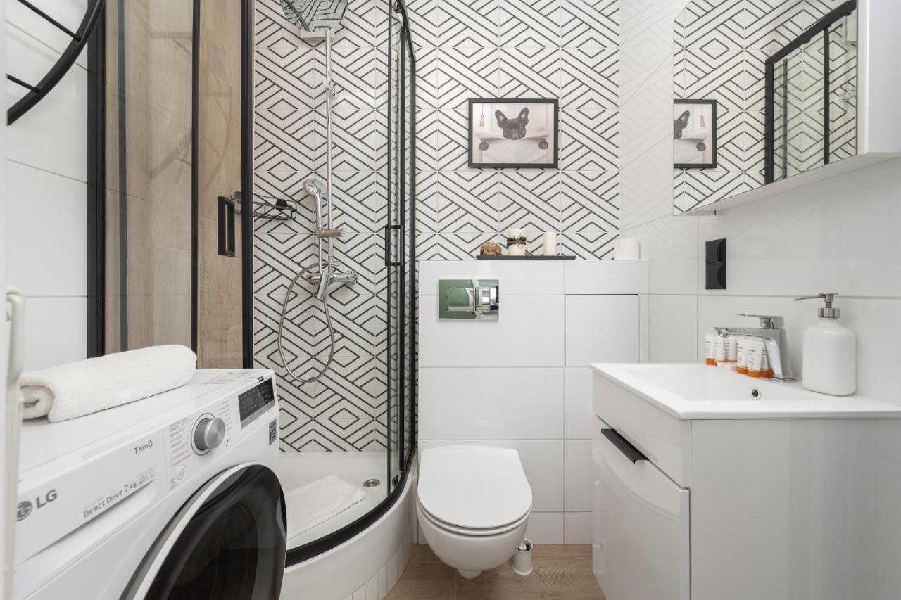 Apartament Zielinskiego Centrum Wroclaw By Noclegi Renters Luaran gambar